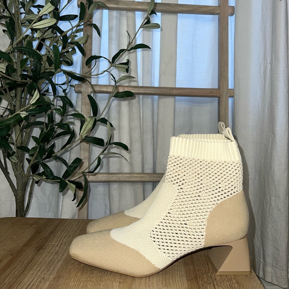 Knitted Boots - Size 41 (9.5 US)